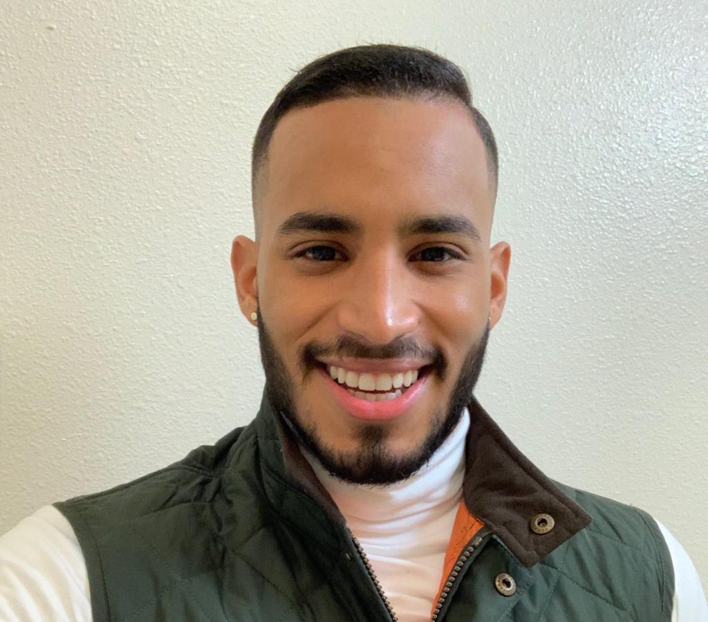 Profile picture for user Reubén Pérez
